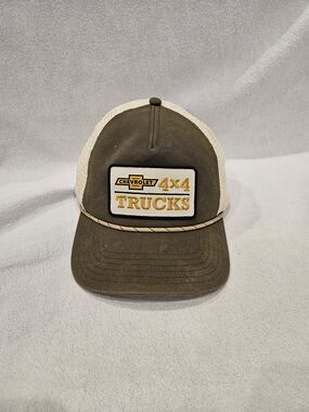 Chevrolet 4X4 Trucks Patch Rope SnapBack GM Licensed Trucker Hat Chevy
